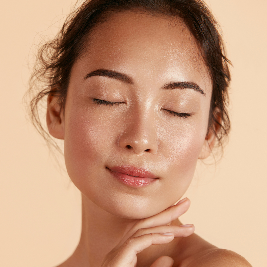 Luminous Skin Gezichtsbehandeling, Studio Lunéa